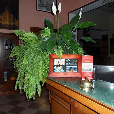 Da Santo Hotel Ristorante Pizzeria Феррара Экстерьер фото