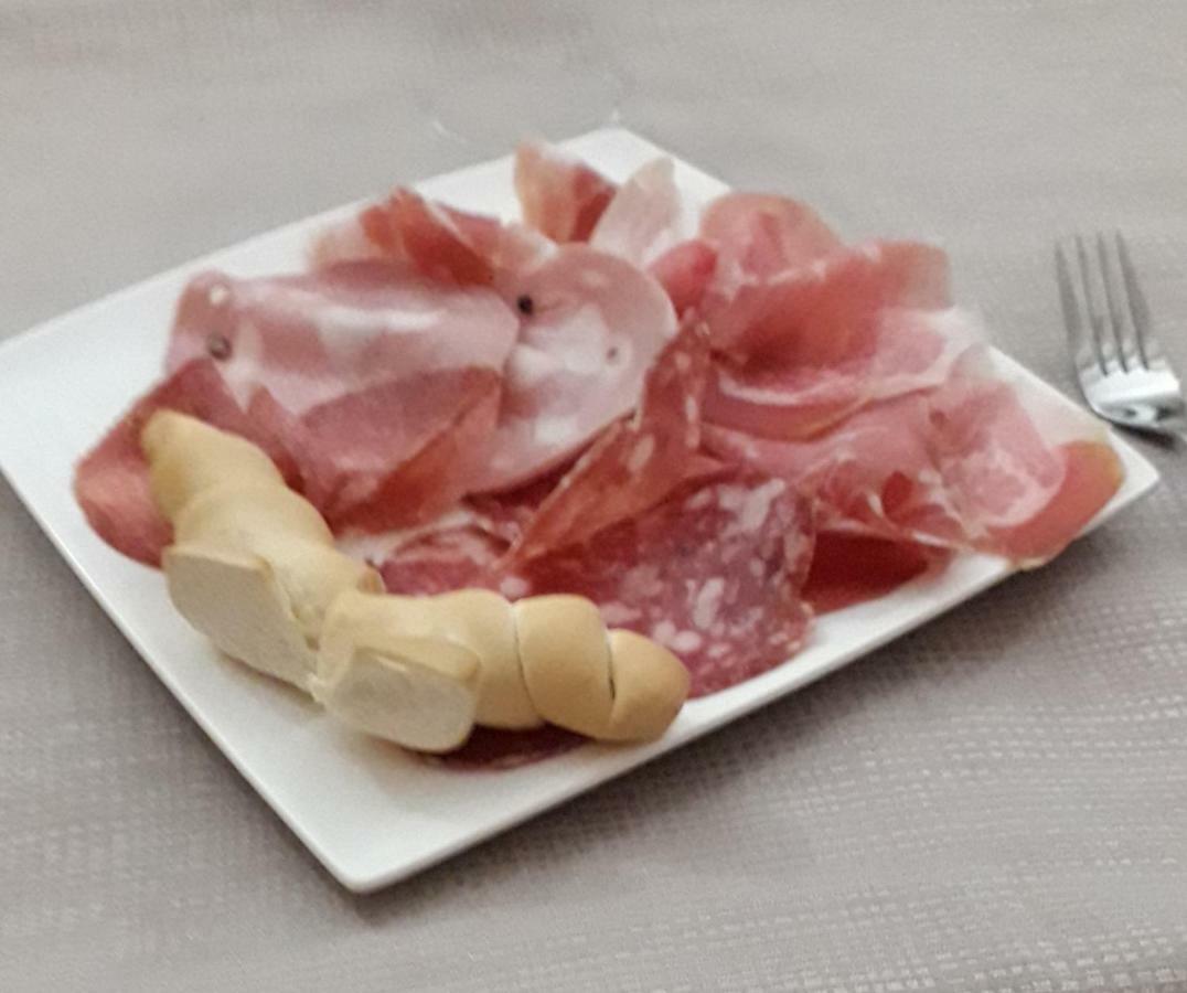 Da Santo Hotel Ristorante Pizzeria Феррара Экстерьер фото